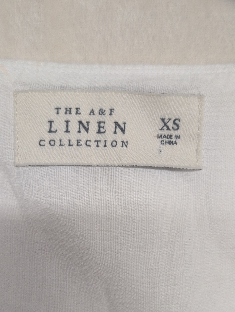 Abercrombie & Fitch White Square-Neck Linen Crop Top - Picture 2 of 3